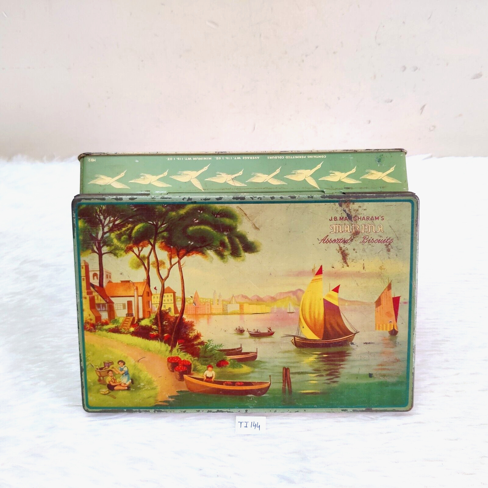 1950s Vintage Sea Boat Nature View Graphics JB Mangharam Confectionery Tin TI144