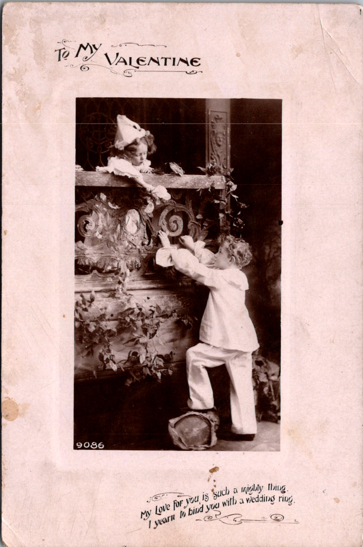 RPPC PHOTOGRAPH POSTCARD DAVIDSON Valentine's Day CHILDREN PLAY HOUSE ANTIQUE