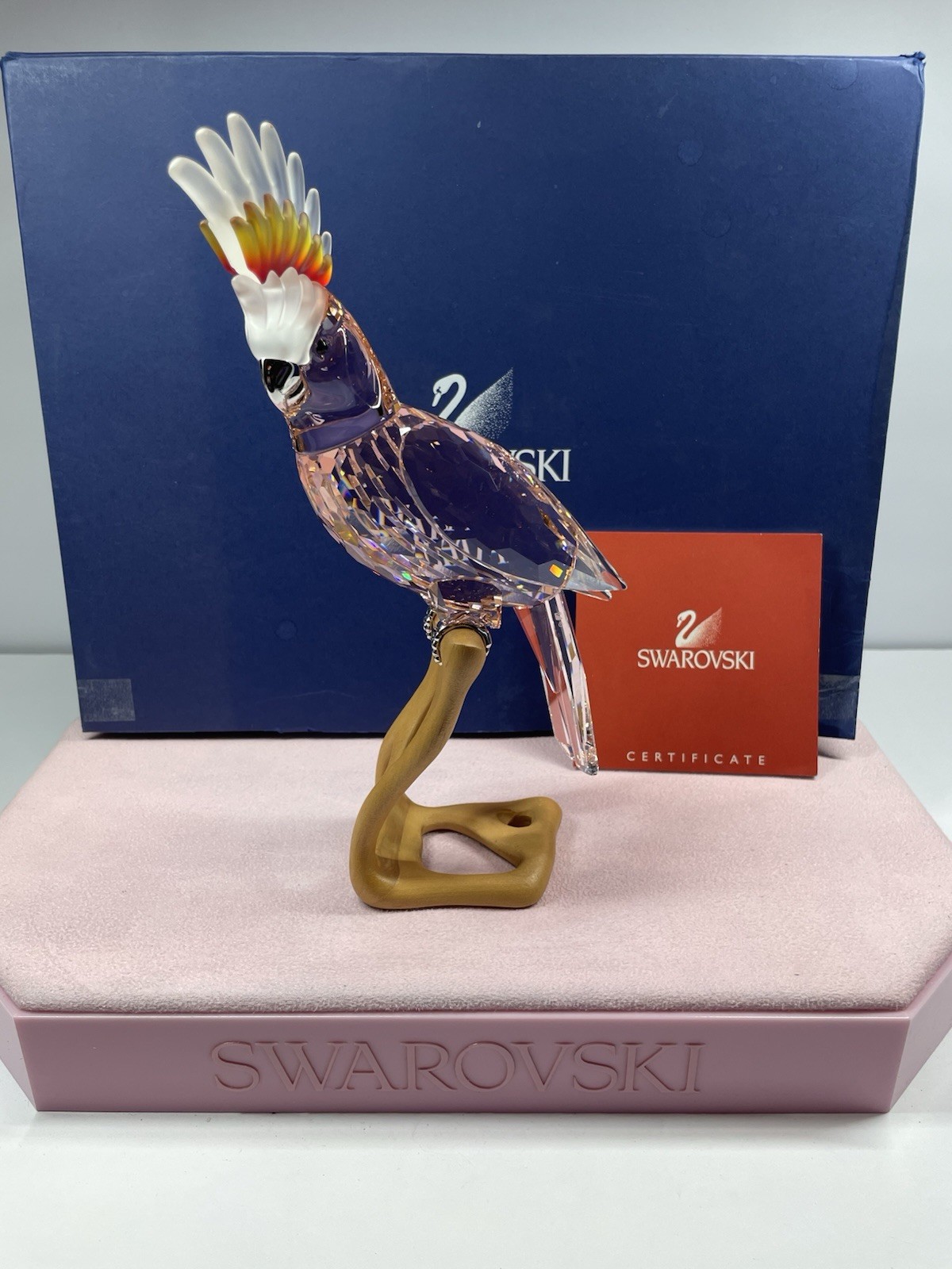 MIB Swarovski Crystal Bird Figurine Red Cockatoo Pink Birds 718565 MIB Swarovski Crystal Bird Figurine Red Cockatoo Pink Birds 718565