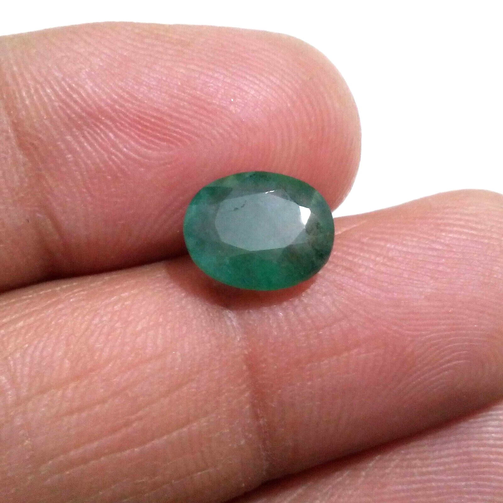Unique Zambian Emerald Oval Shape 2.75 Crt Gorgeous Green Faceted Loose Gemstone