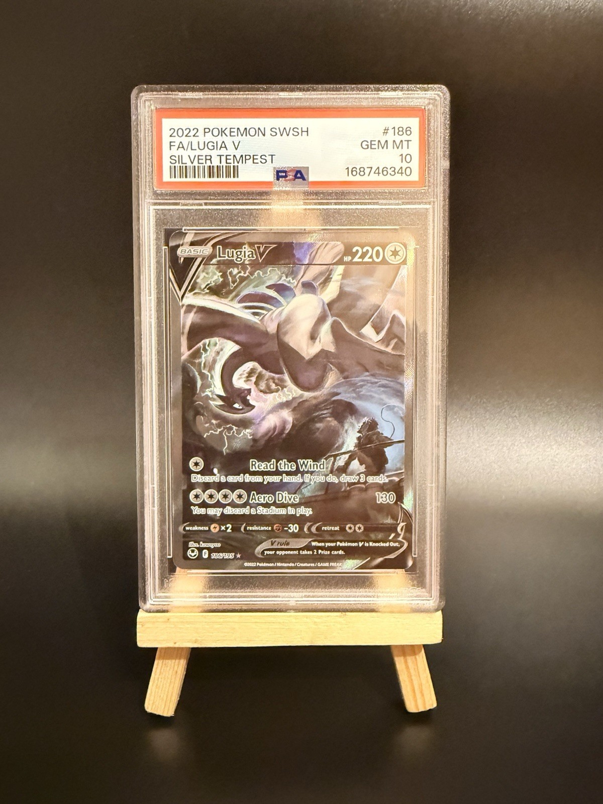 Lugia V 186/195  - PSA 10 (Silver Tempest)