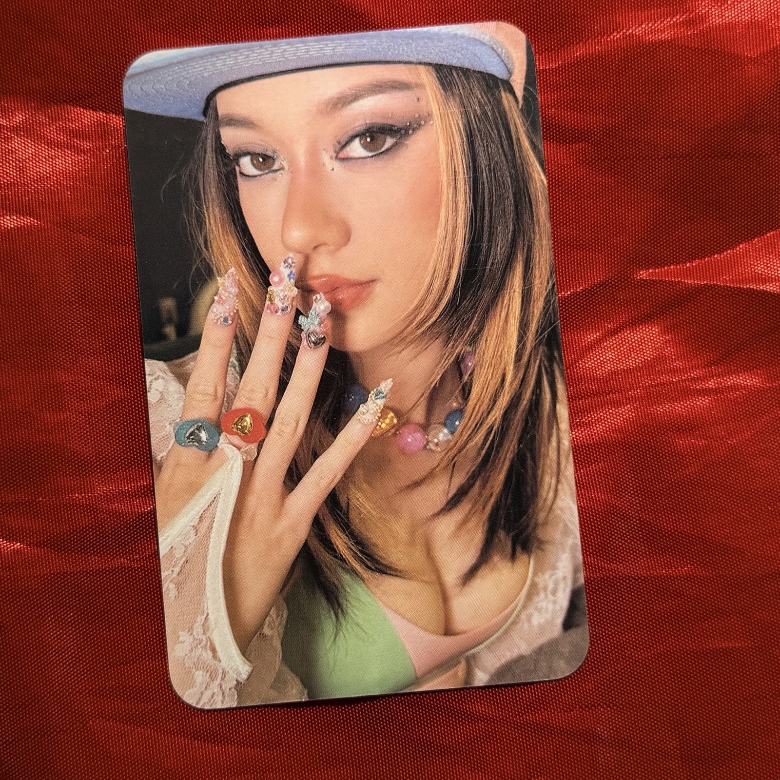Megan KATSEYE PINKY UP Idols  K-Pop Photo girl Card Babe Chill