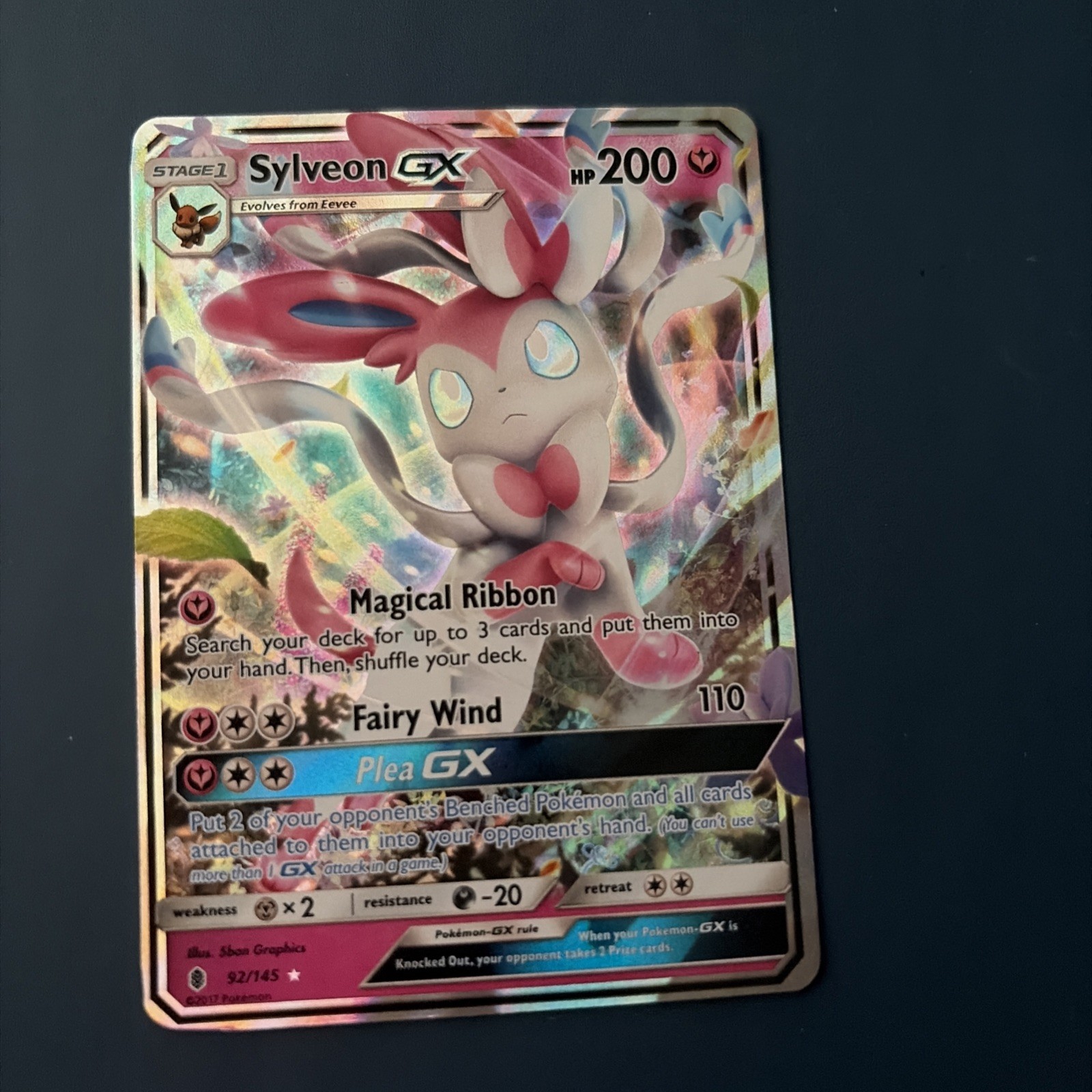The Pokémon Company Pokémon TCG Sylveon GX 92/145 SM-Guardians Rising Holo