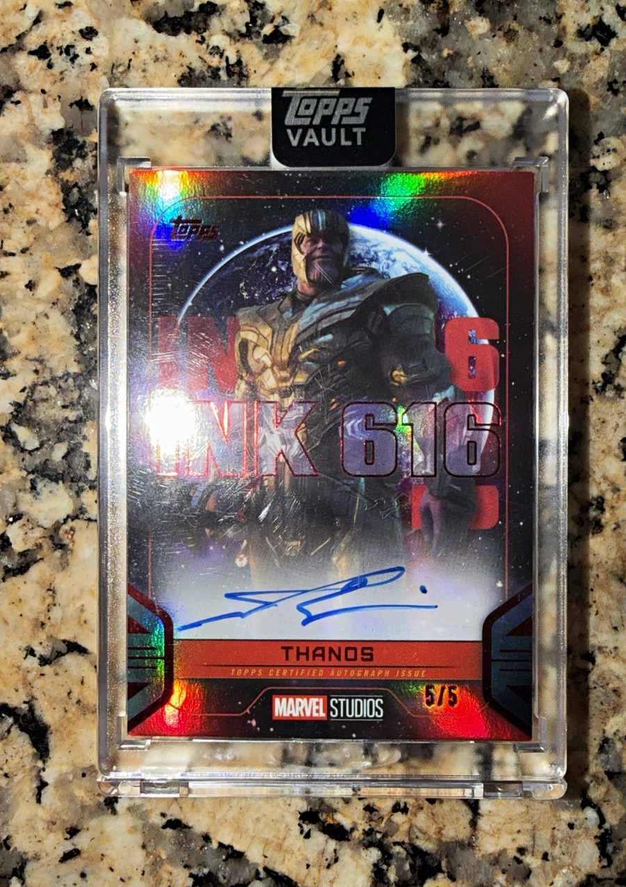 Topps 2026 Marvel Vault Avengers Endgame Thanos INK-616 Josh Brolin Auto 5/5