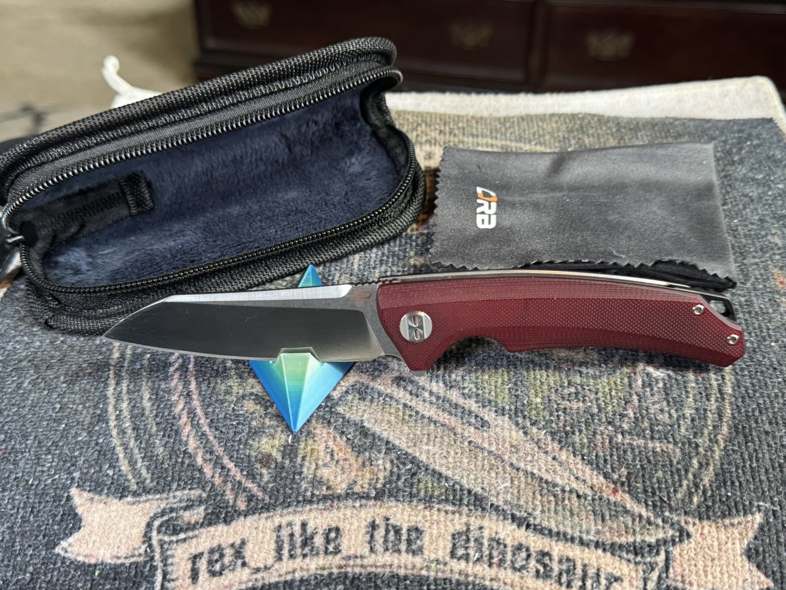 Bestech Texel D2 Sheepsfoot Plain Edge Pocketknife Liner Lock Red G10