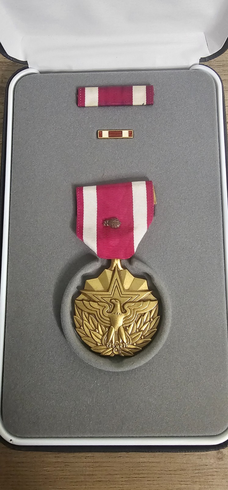 Vintage US MILITARY MERITORIOUS SERVICE MEDAL 3 Pc Cased Set In Box