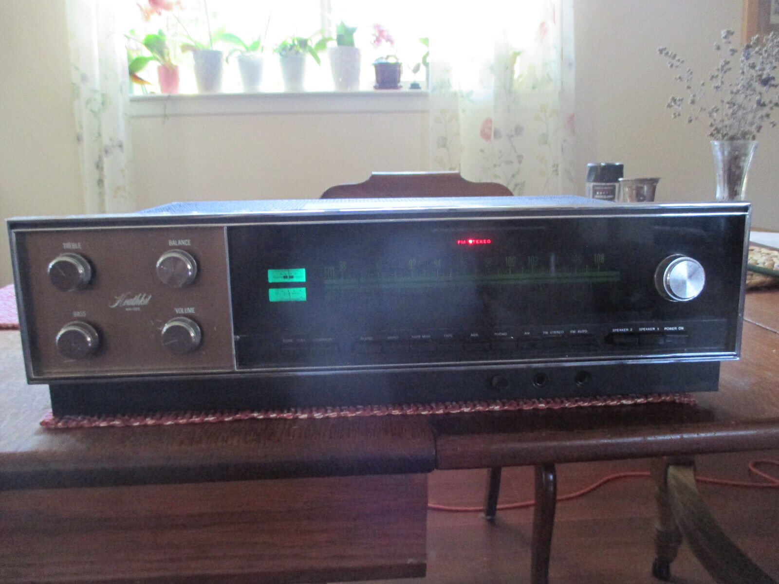 Heathkit AR-1500 Vintage Solid State Stereo Receiver in Working condition