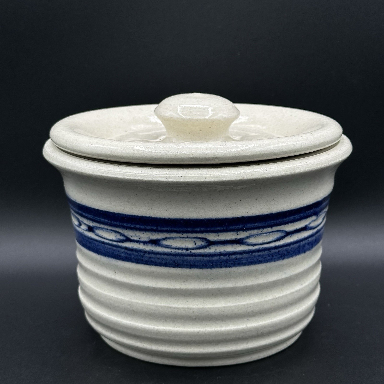 Studio Stoneware Crock Signed 6.5 Inch Diameter 5.25 Inch Height With Handle Studio Stoneware Crock Signed 6.5 Inch Diameter 5.25 Inch Height With Handle