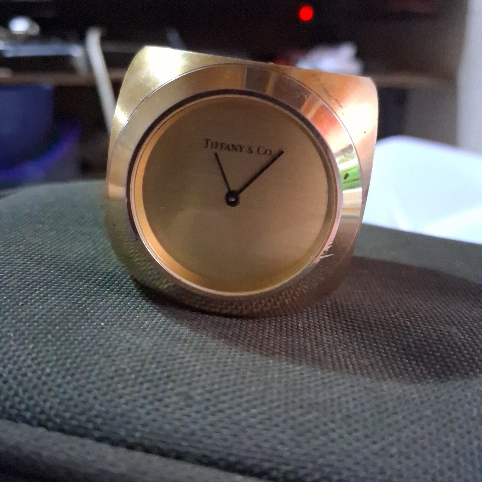 Authentic Tiffany & Co Solid Brass Dice Desk Clock - Executive Paperweight Authentic Tiffany & Co Solid Brass Dice Desk Clock - Executive Paperweight