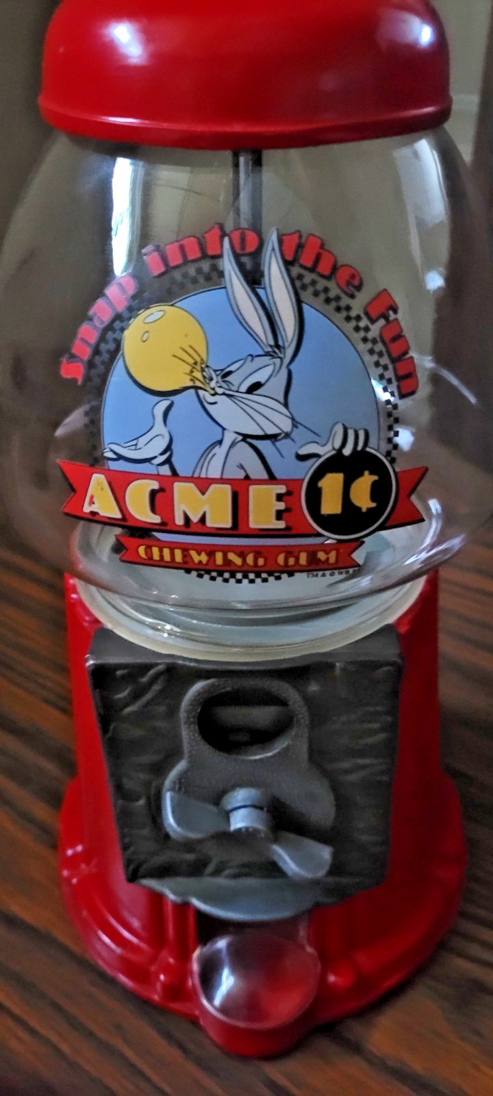 Vintage Warner Bros. Bugs Bunny Acme 1 Cent Chewing Gum Machine, Working