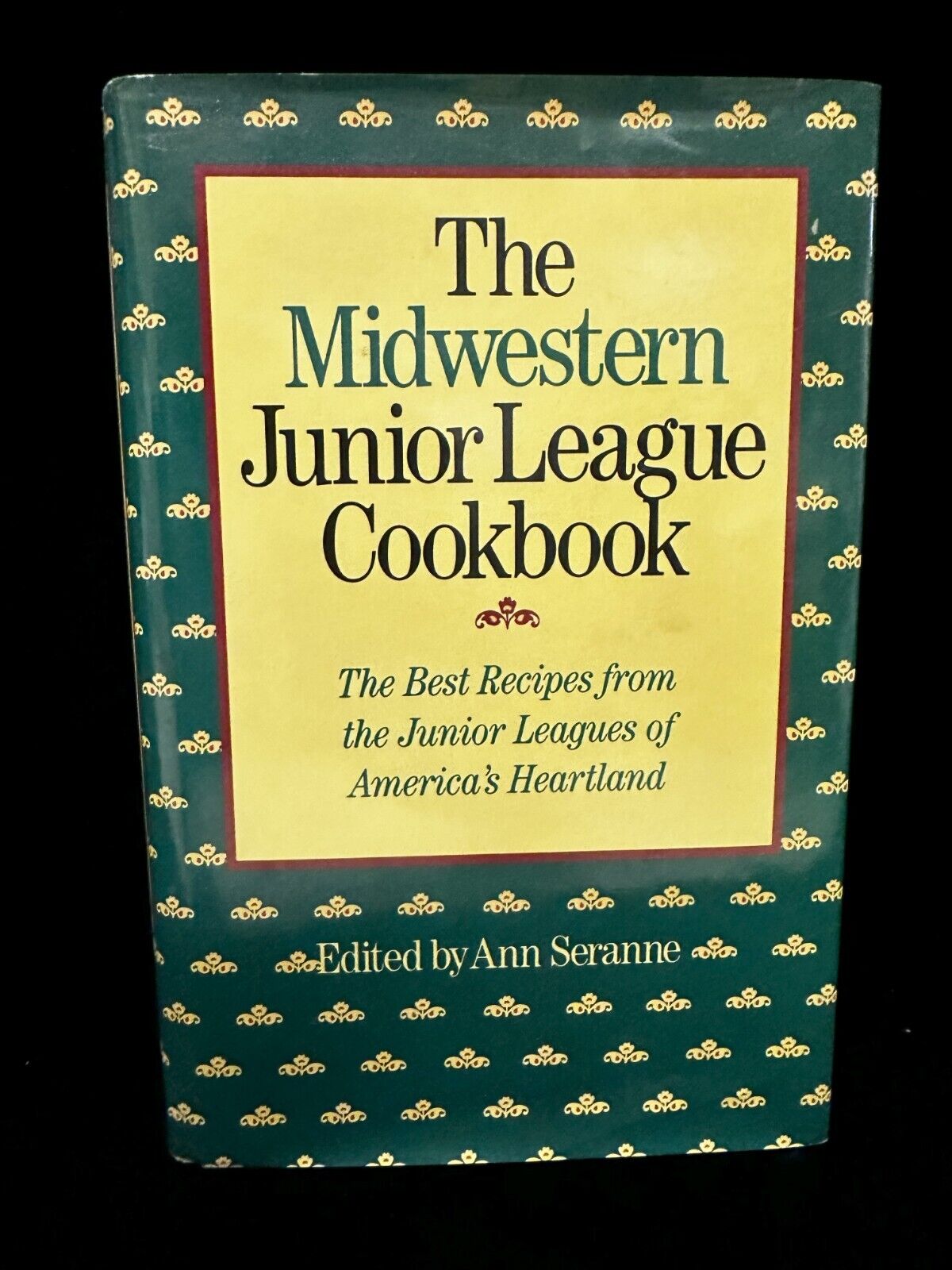 Vintage Junior League The Midwestern Junior League Cookbook 1977