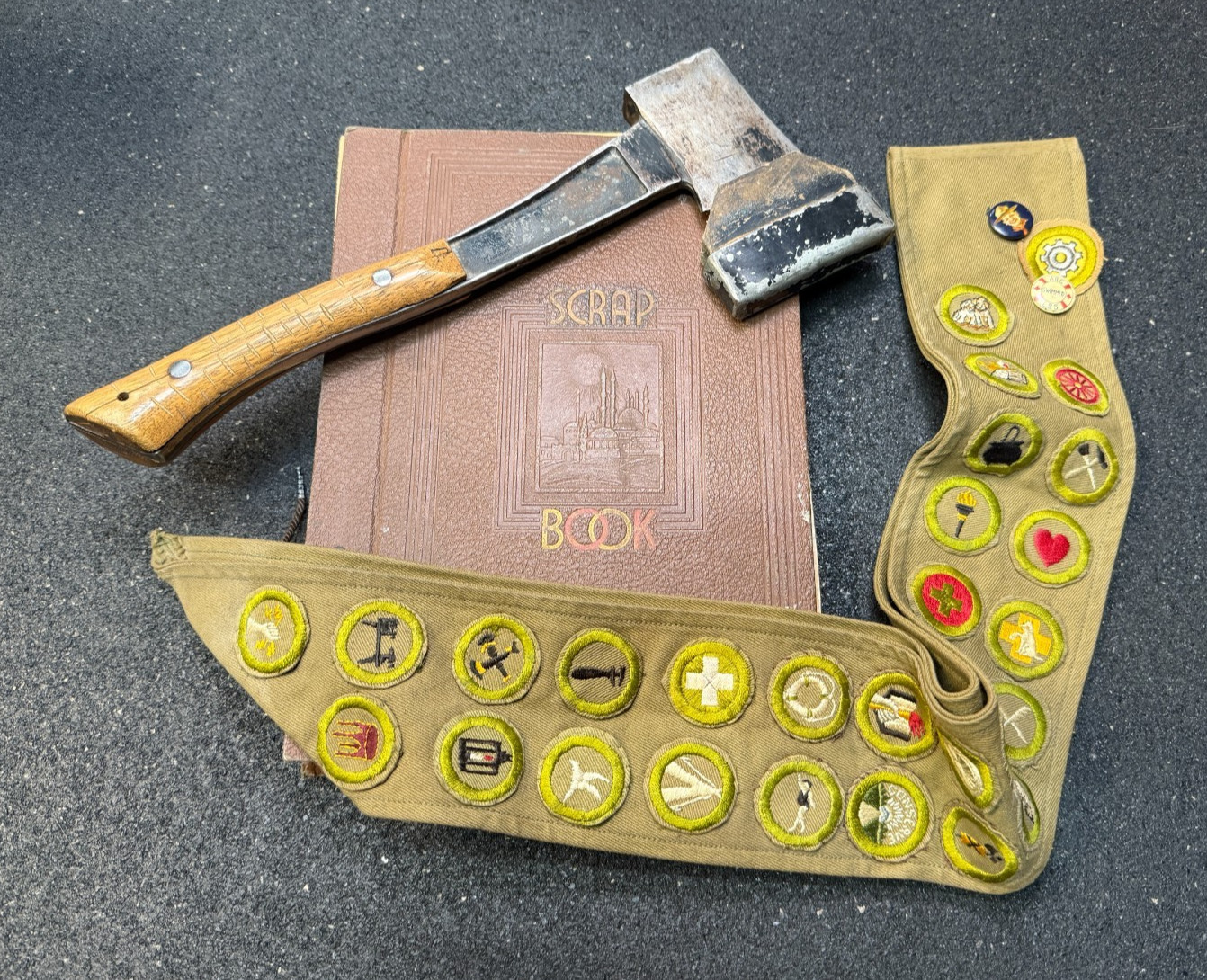Vintage 1937-1942 BOY SCOUT ITEMS - SCRAPBOOK - MERIT BADGES - HATCHET 