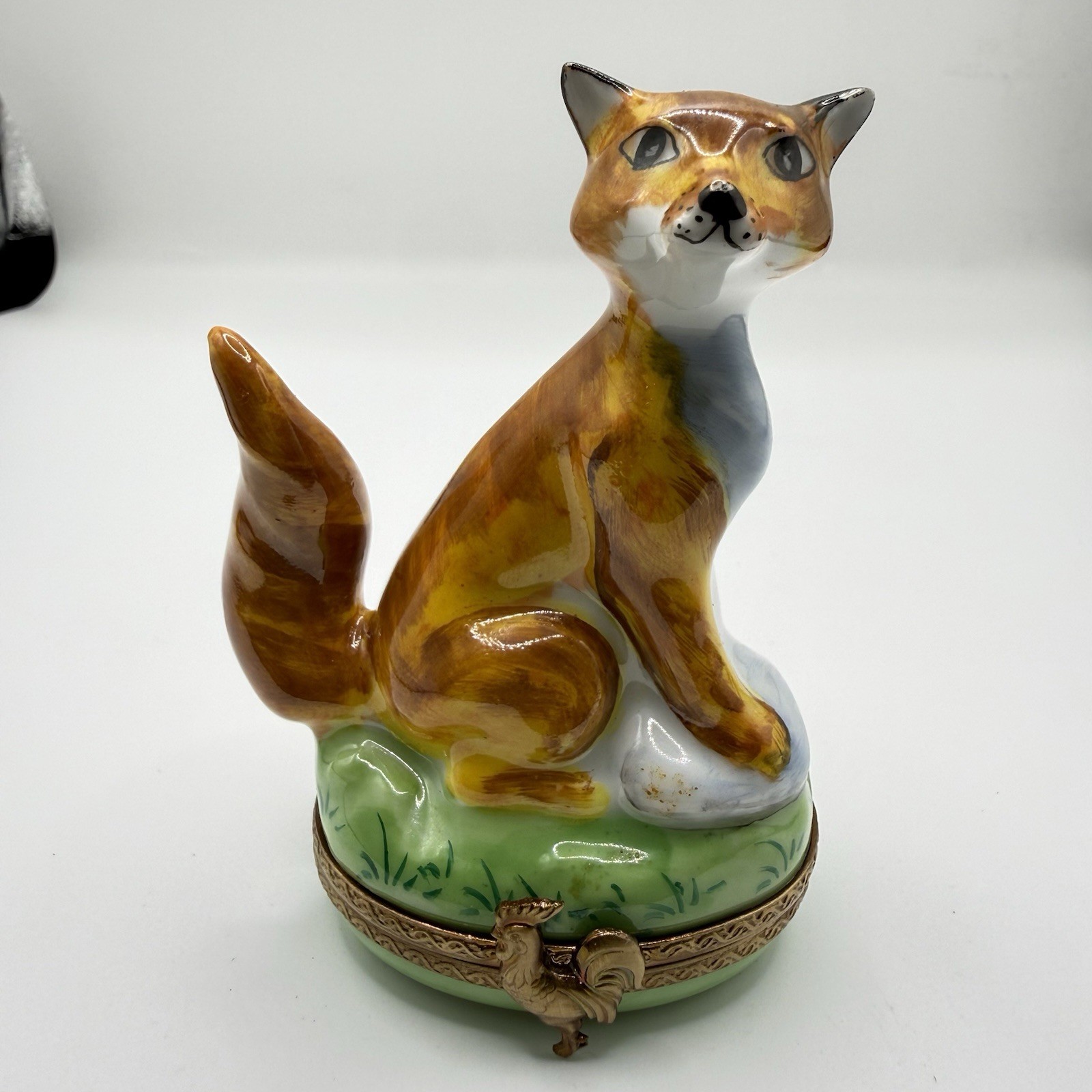 LIMOGES FOX GRASS FLORAL TRINKET BOX CHAMART PEINT MAIN FRANCE VINTAGE VIDEO