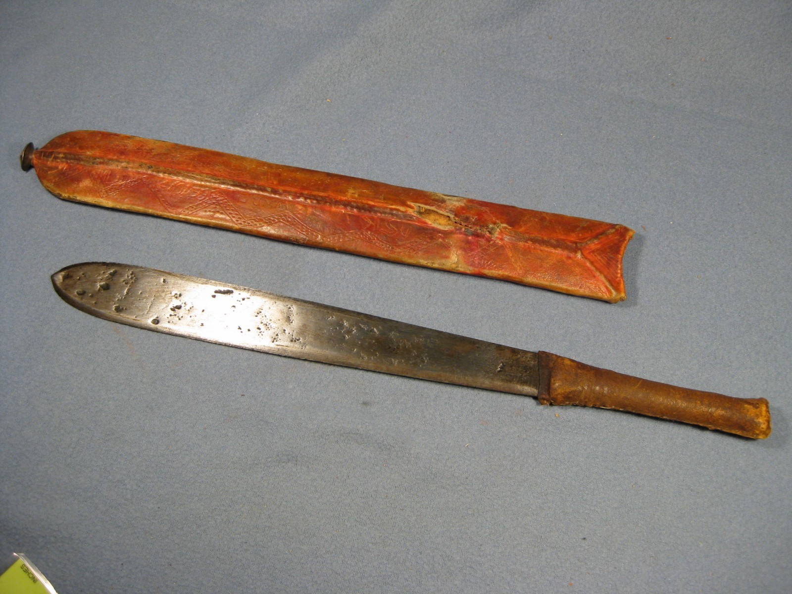 Antique African Hunting/Utility Knife Steel Wood Rawhide Maasai Seme Yoruba Ida