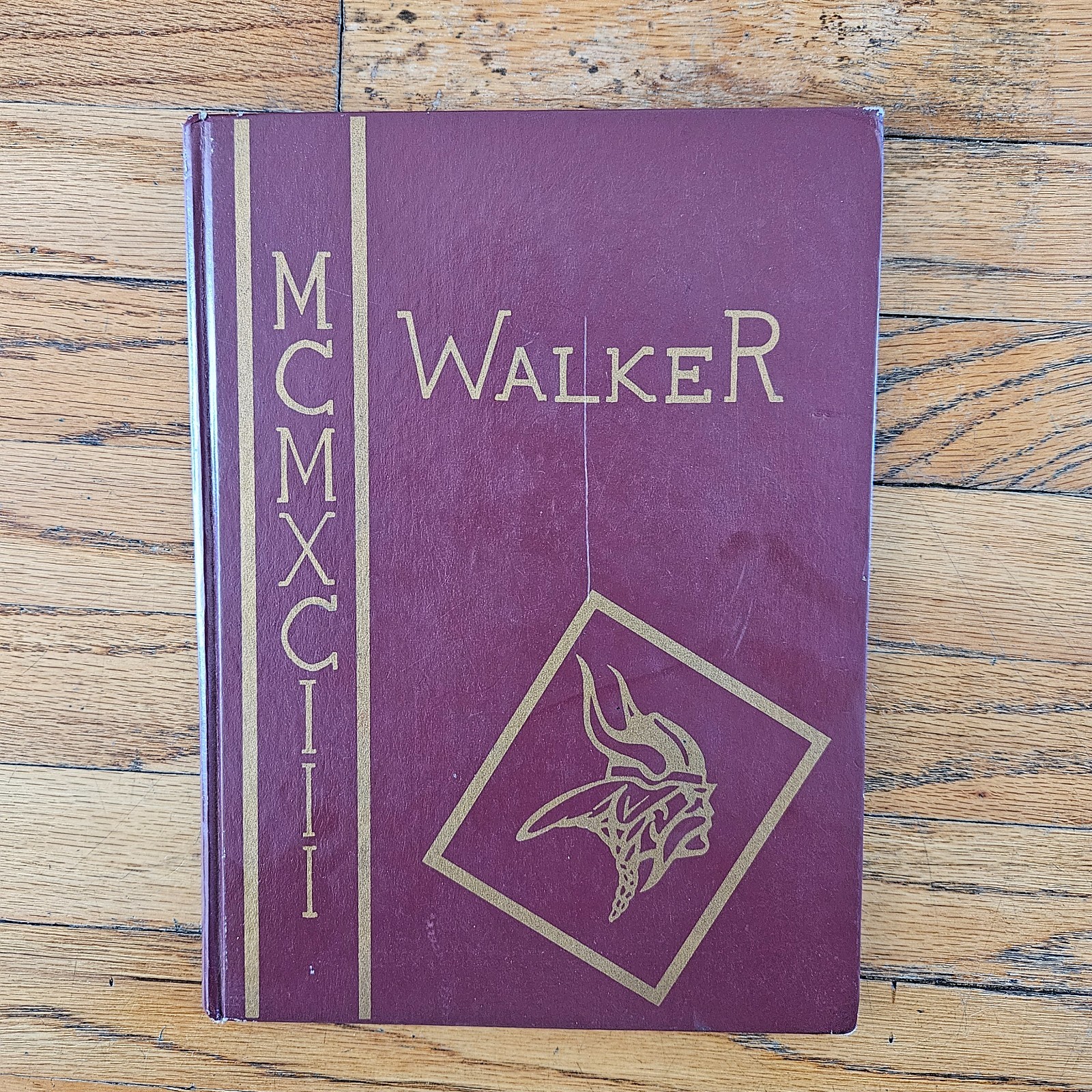 VINTAGE 1993 WALKER JUNIOR HIGH SCHOOL VIKINGS YEARBOOK, LA PALMA, CA