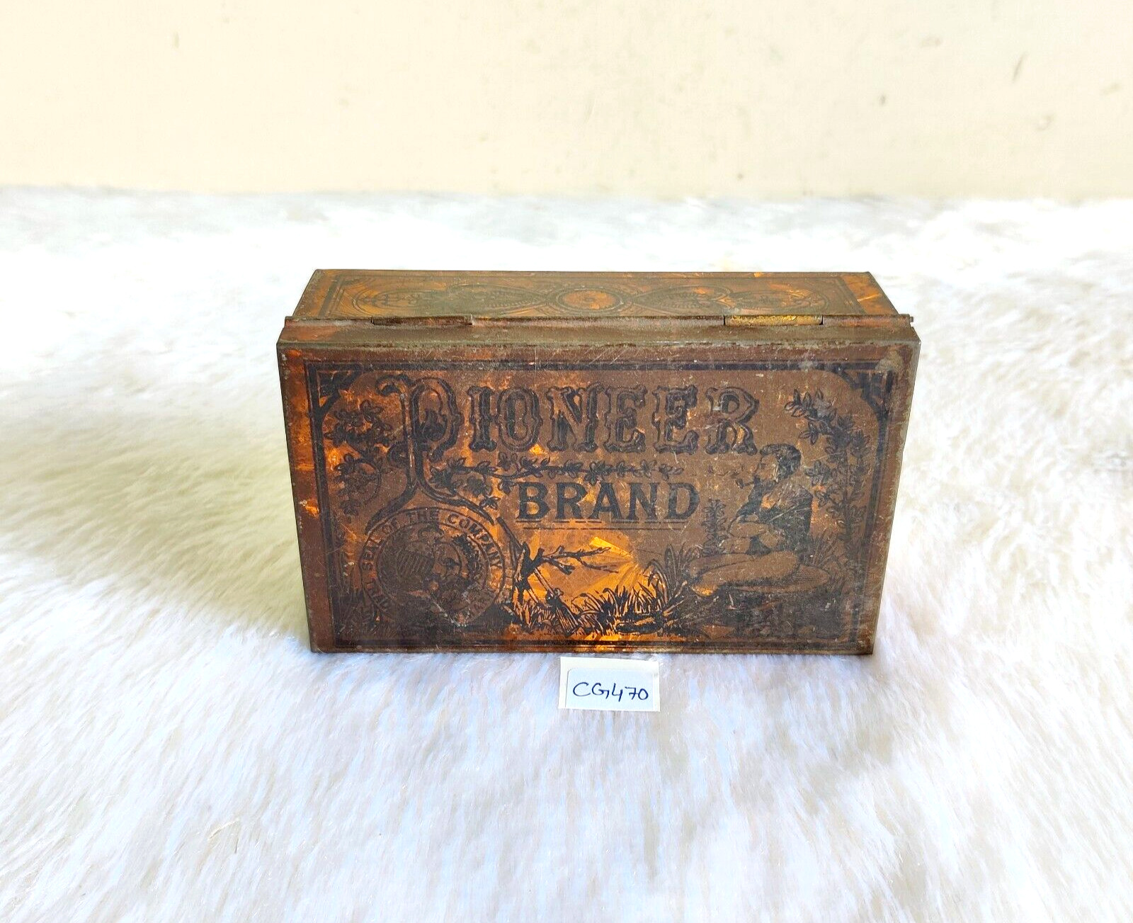 1920s Vintage Pioneer Brand Golden Flake Cavendish Cigarette Litho Tin Box CG470