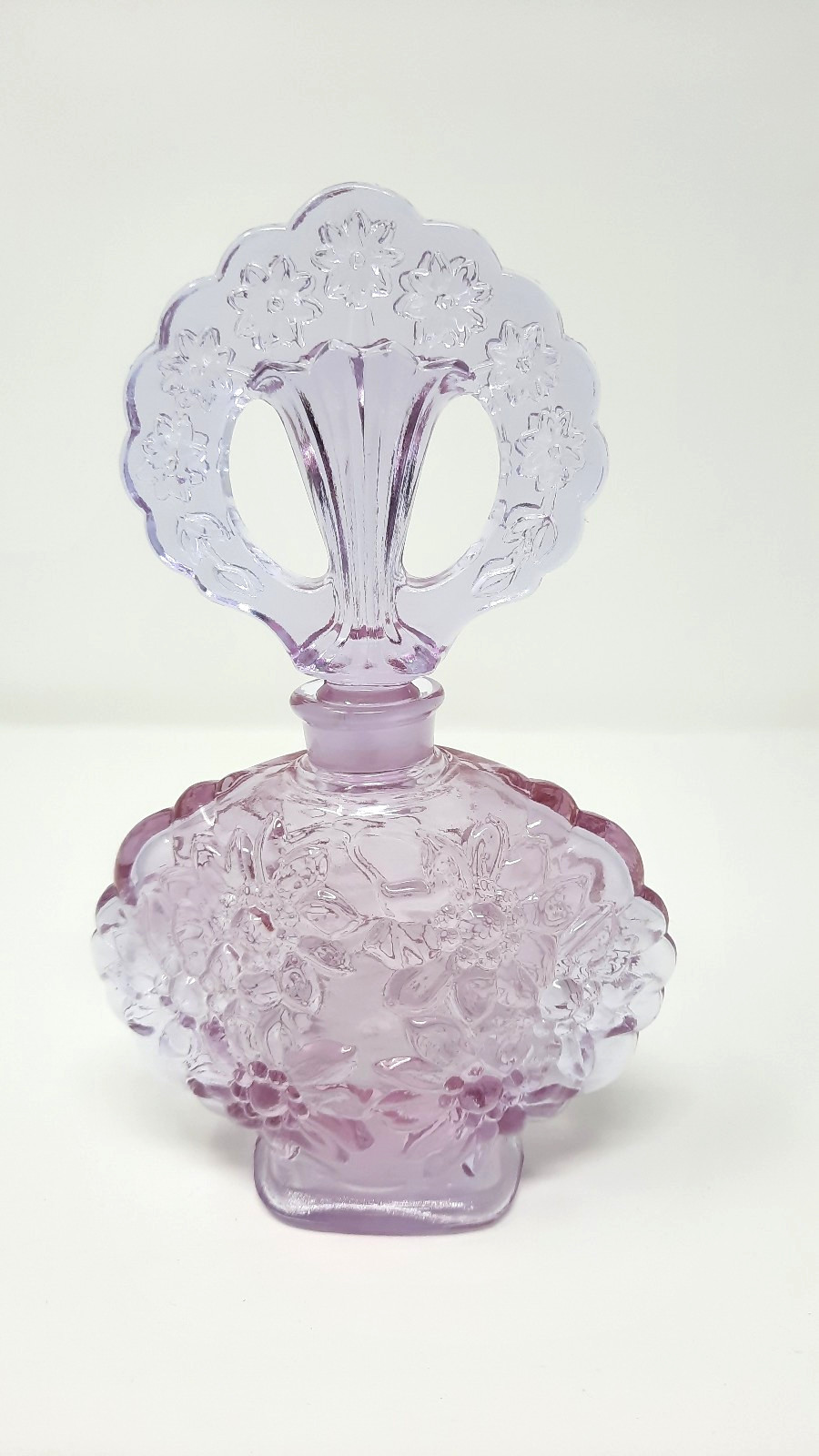 FENTON Lavender Glass Perfume Bottle Fan Stopper Embossed Flowers Original Label FENTON Lavender Glass Perfume Bottle Fan Stopper Embossed Flowers Original Label