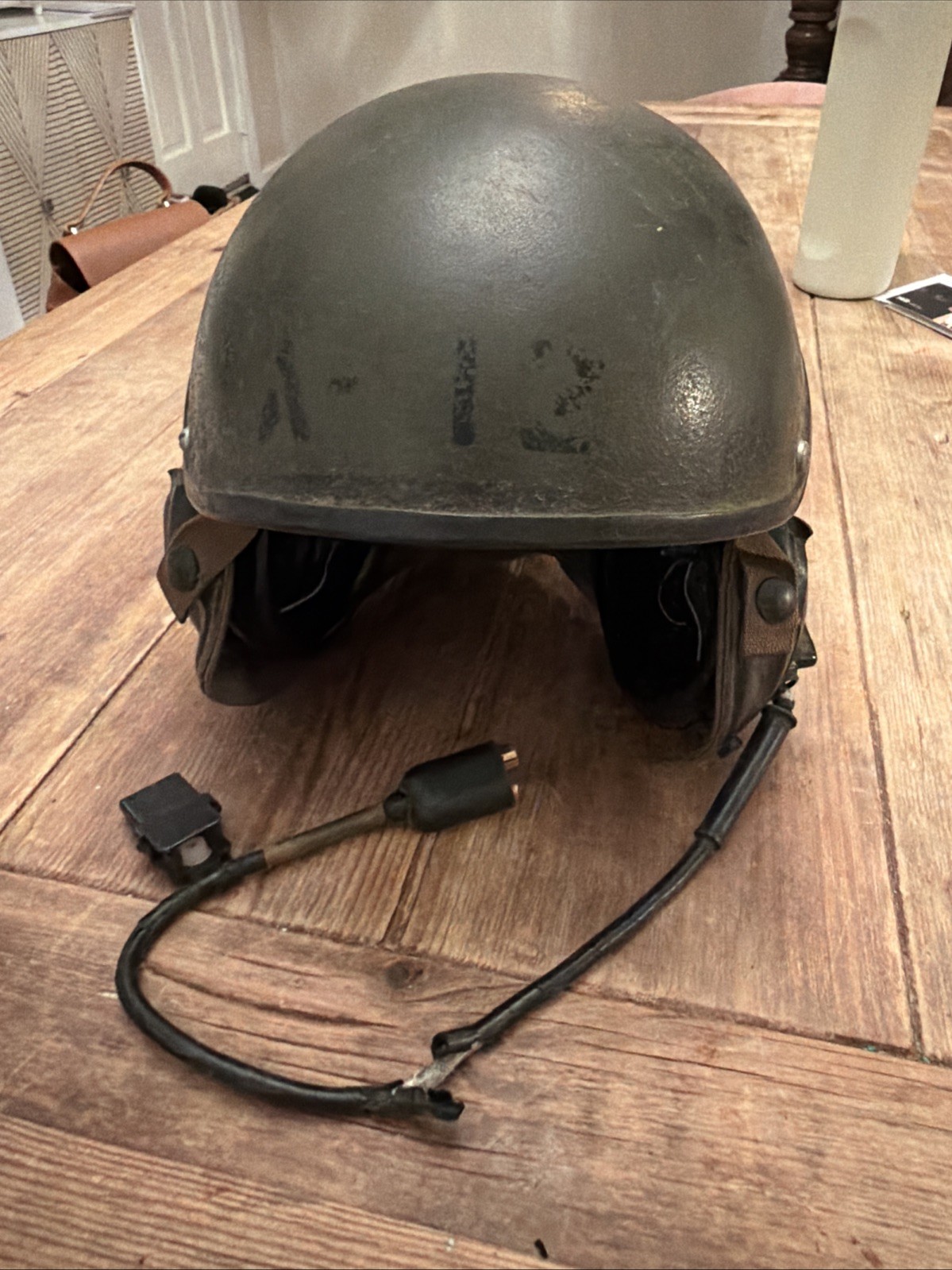Vintage 1975 US Military DH-132 CVC Tanker Helmet Gentex Medium AS-IS Repair Vintage 1975 US Military DH-132 CVC Tanker Helmet Gentex Medium AS-IS Repair
