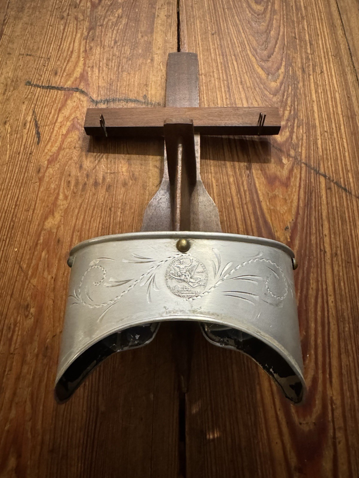 Antique 1900 H.C. White Co Stereoscope & 11 Pictures of Yellowstone & Yosemite