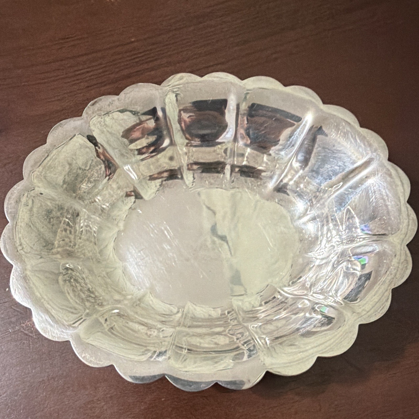 Oneida Silver Plate Scalloped Rim Bowl, Silverplated Scalloped Edge