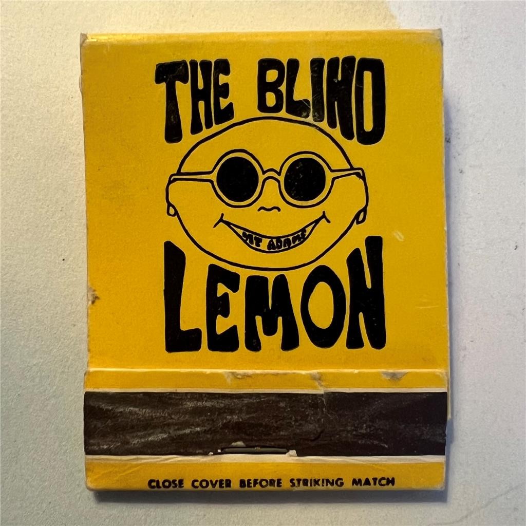 Vtg The BLIND LEMON Matchbook Bar Mt Adams Cincinnati OH Music 60’s Underground