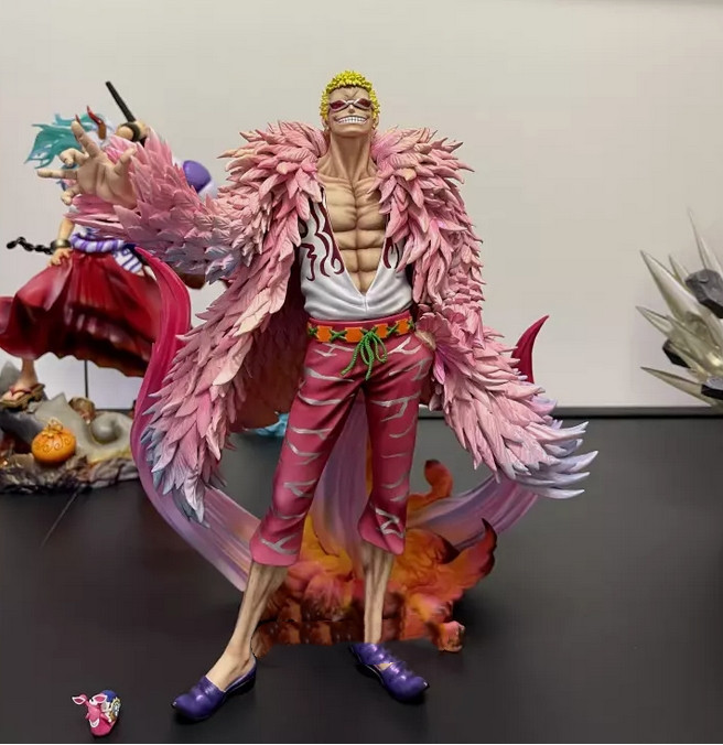 C2 studio Donquixote Doflamingo Resin One Piece Figurine Version B 29.5cm