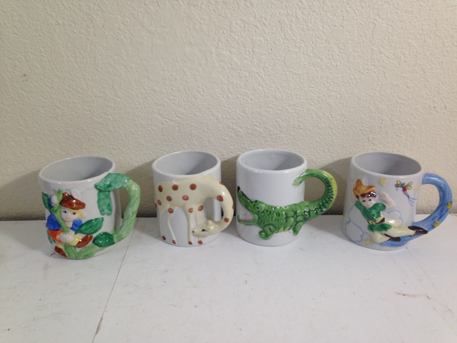 4 Vtg Jack and the Beanstalk, Peter Pan, Giraffe, Crocodile Child\'s Mug Cup JSNY