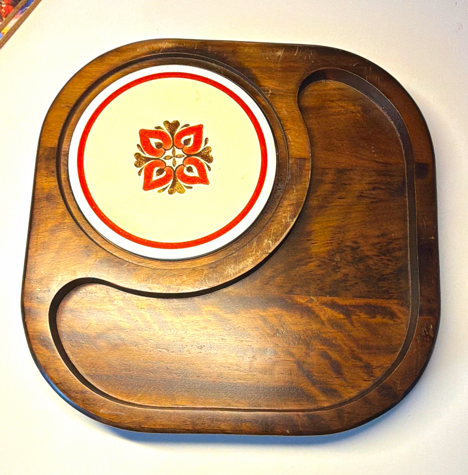 This vintage 1970s hardwood cheese and charcuterie board.