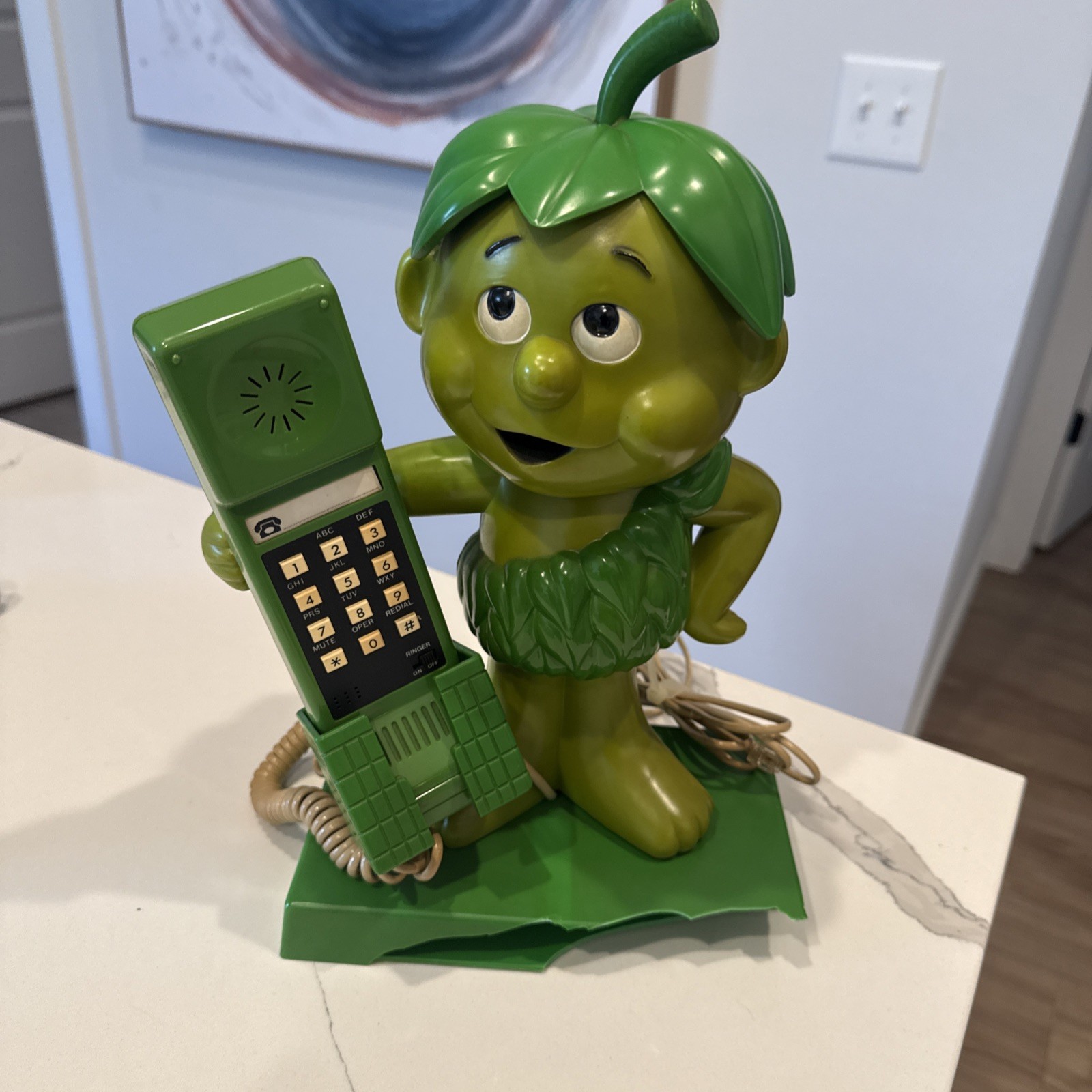 Jolly Green Giant Sprout Telephone 1984. Untested/Parts Broken Base. Read Jolly Green Giant Sprout Telephone 1984. Untested/Parts Broken Base. Read