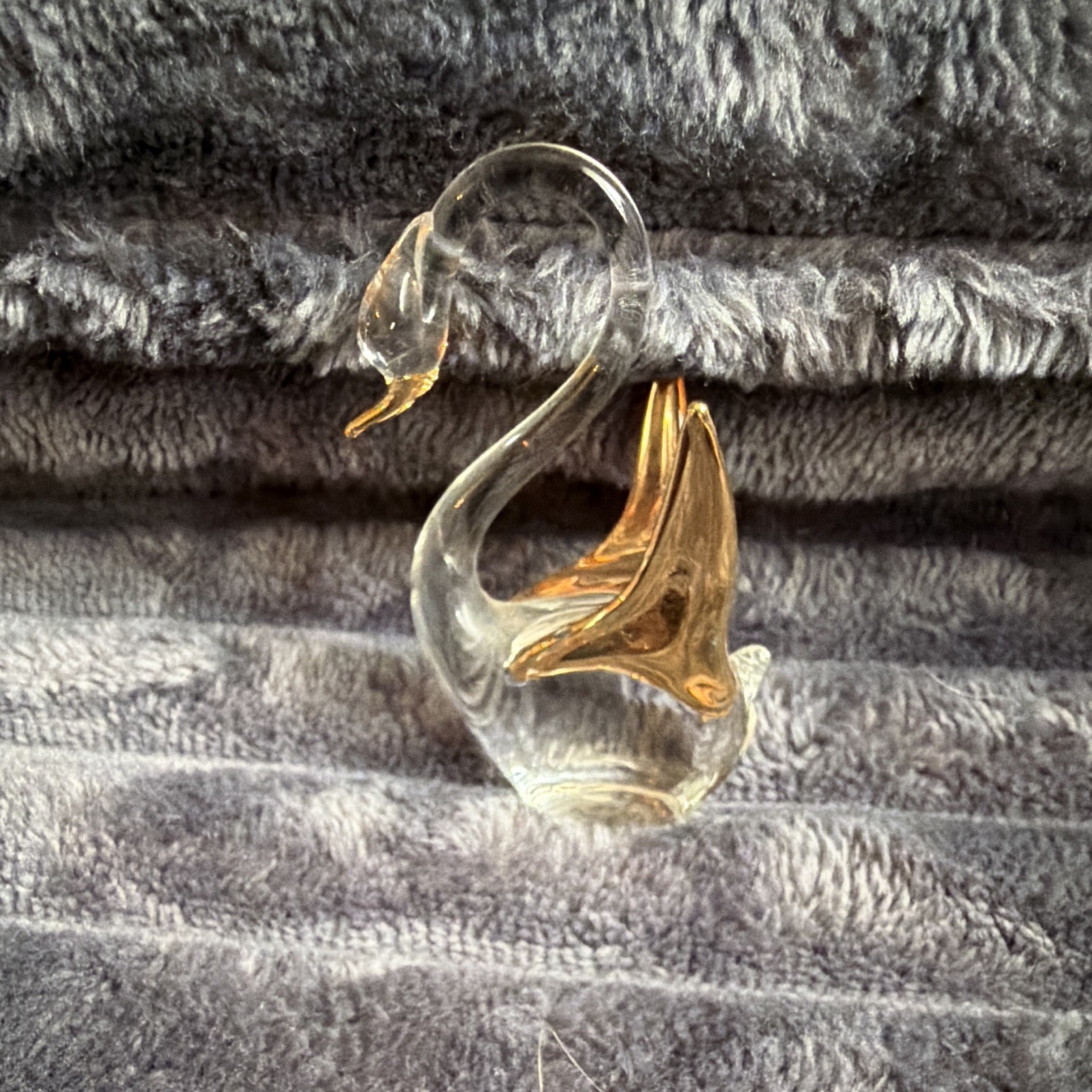 Vintage Collectible  Hand Blown Art Glass Swan Miniature Figurine
