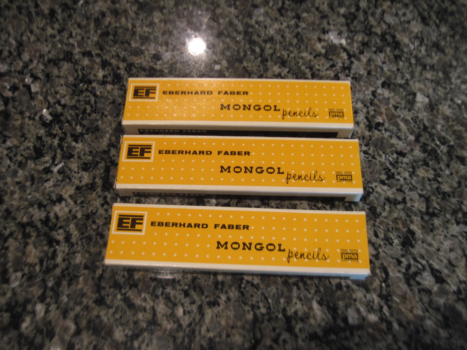 VTG. EBERHARD FABER MONGOL PENCILS NO. 482 3 LOT OF THREE DOZEN NOS
