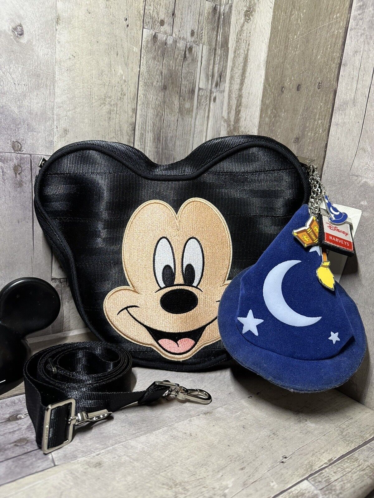 Harveys EEUC DISNEY’s X Sorcerer Mickey Mouse Convertible Crossbody/Shoulder bag