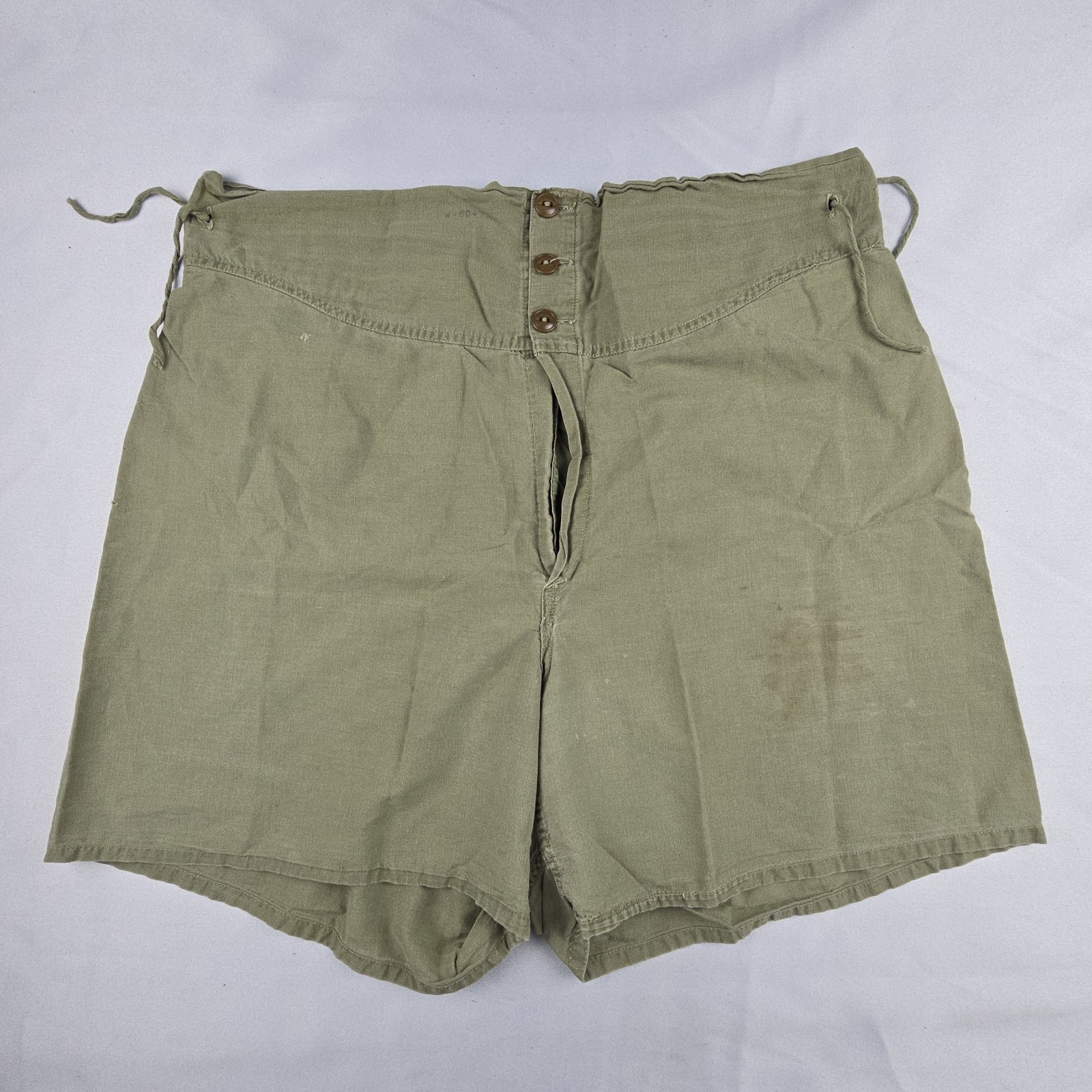 WWII US Army GI Boxer Shorts OD Green 3 Button Fly Side Tie Military Original