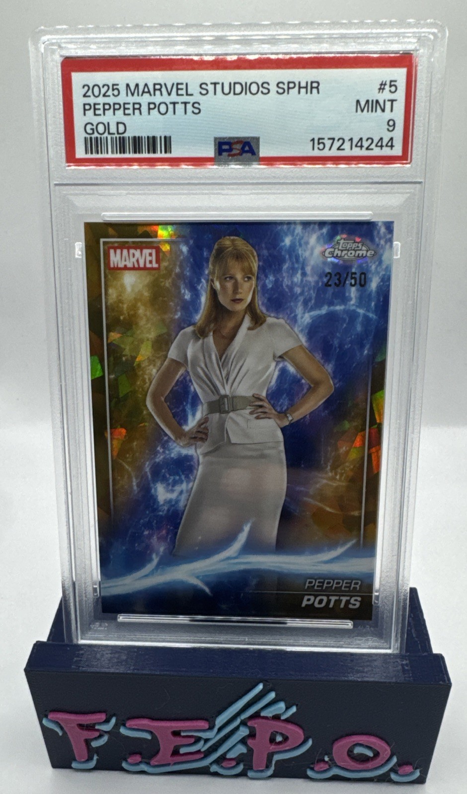 2025 Topps Marvel Studio Gold Sapphire Iron Man’s Pepper Potts 23/50 PSA 9 2025 Topps Marvel Studio Gold Sapphire Iron Man’s Pepper Potts 23/50 PSA 9