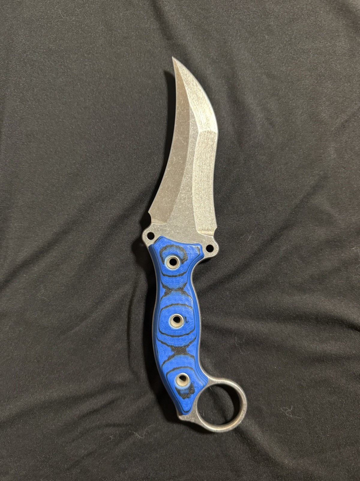 Busse Custom Shop Triceratops - Stonewash Finish INFI Blade, Blue G-10 Handle