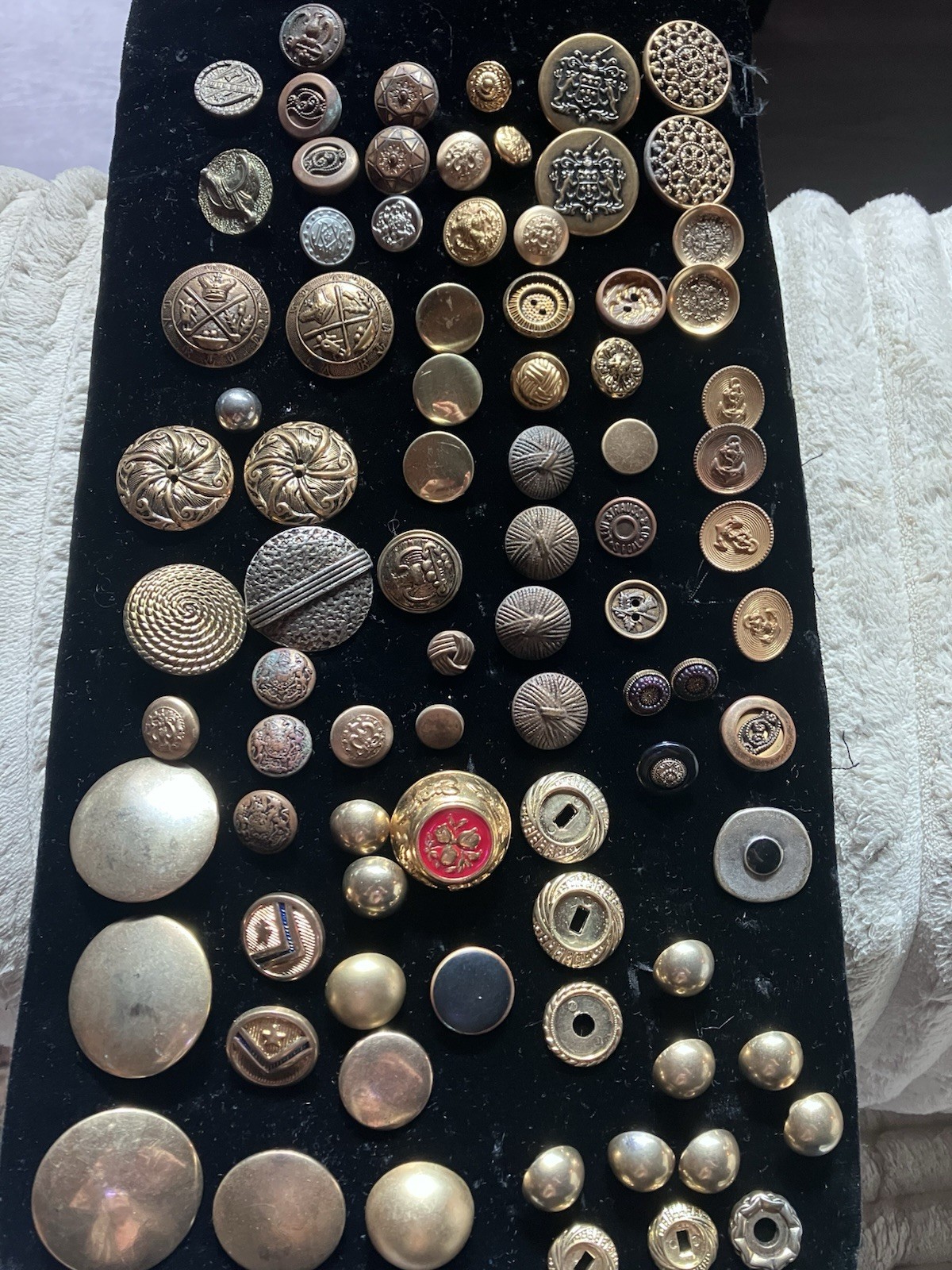 Antique & Vintage Mixed Lot Big Mother of Pearl Buttons MOP Metal Leather Glass