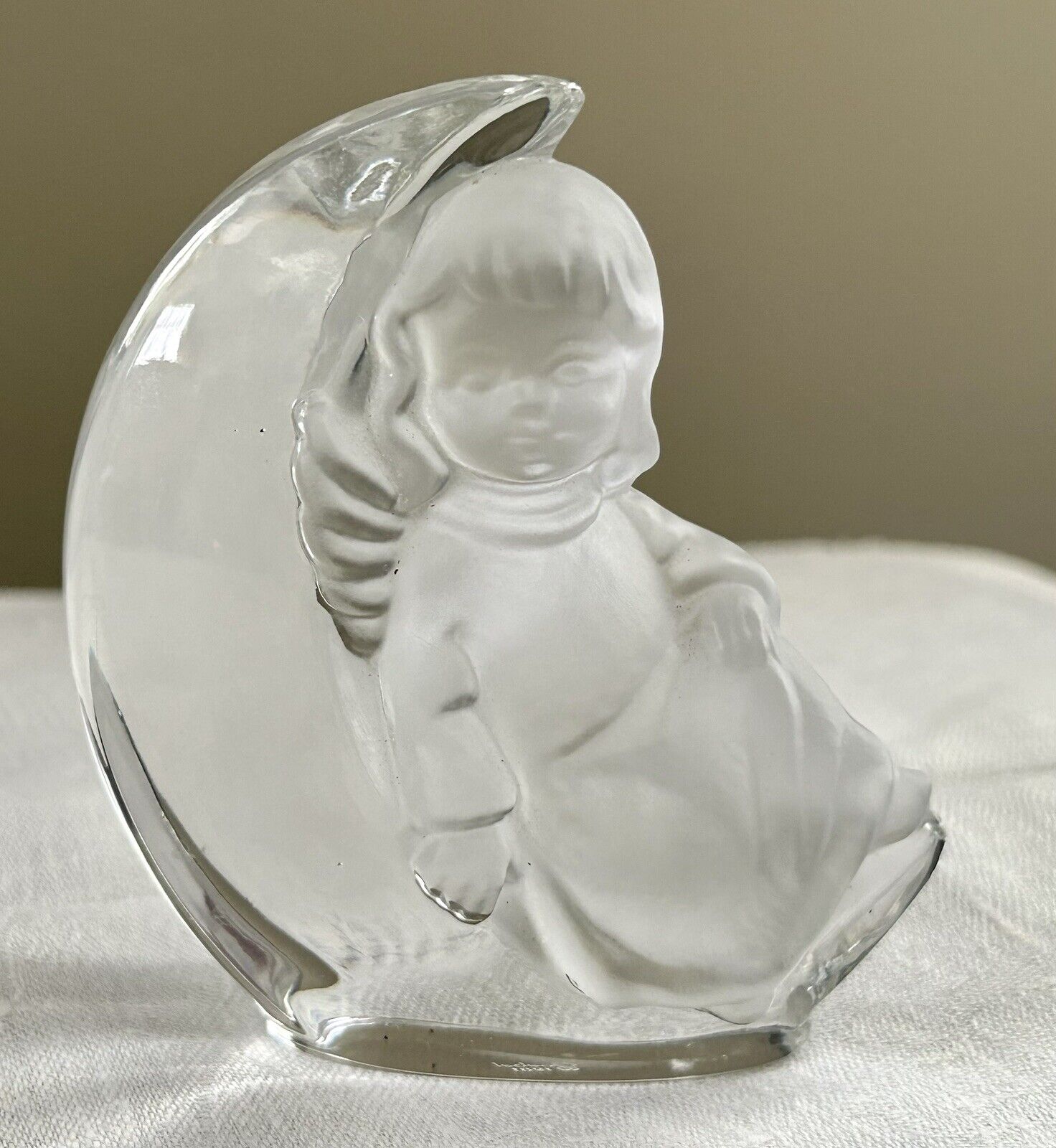 Goebel Clear Frosted Crystal Angel on Moon Figurine Paperweight 3.5” Tall