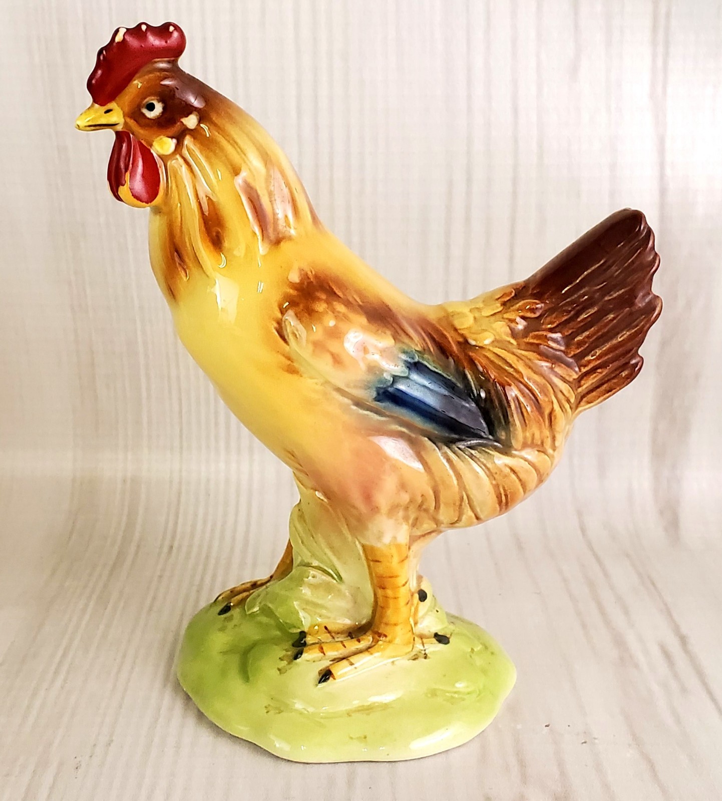 LEFTON Chicken Rooster Figurine WITH RED FOIL LABEL #H3760 Japan - Farmhouse MCM