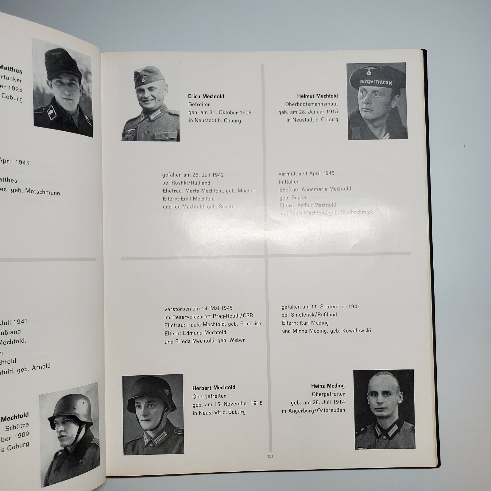 Original WWII German Ehrenbuch Neustadt bei Coburg Fallen Soldiers Memorial Book
