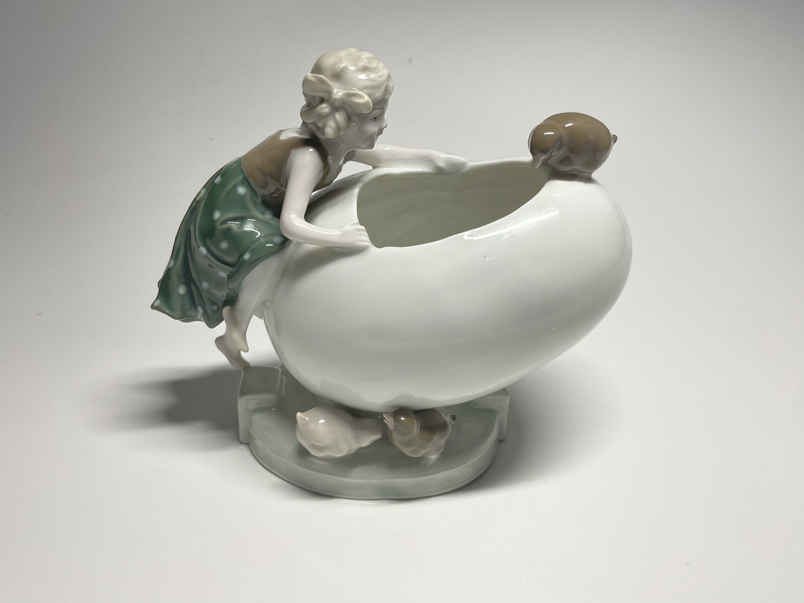 c1920s German Galluba And Hofmann Porcelain Girl w/ Egg & Chicks  Easter Theme