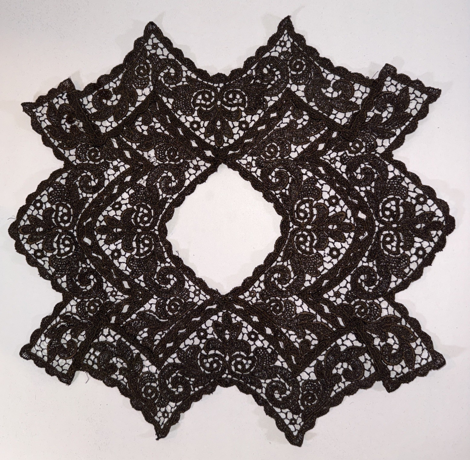 Antique/Vtg French Passementerie Gilt Thread Brown Applique Lace Doile 15” *Read