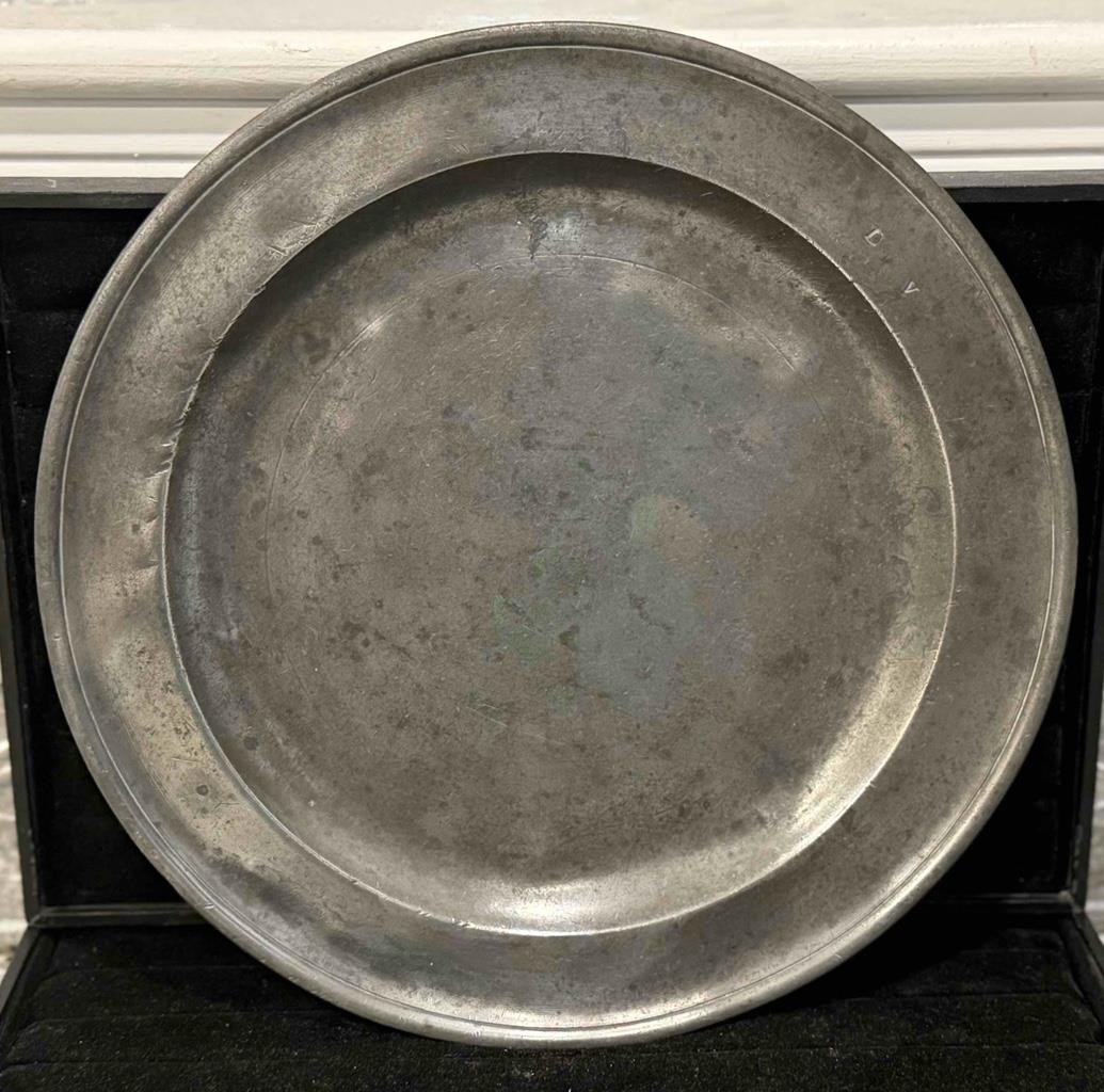Rare Large Antique American Pewter Plate, BADGER Eagle Mark, Boston, MA, c. 1787