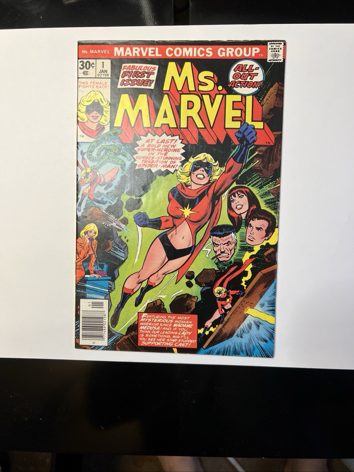 Ms. Marvel #1 1977 Marvel Comics 1st Carol Danvers Captain Marvel Bronze Age Key Ms. Marvel #1 1977 Marvel Comics 1st Carol Danvers Captain Marvel Bronze Age Key