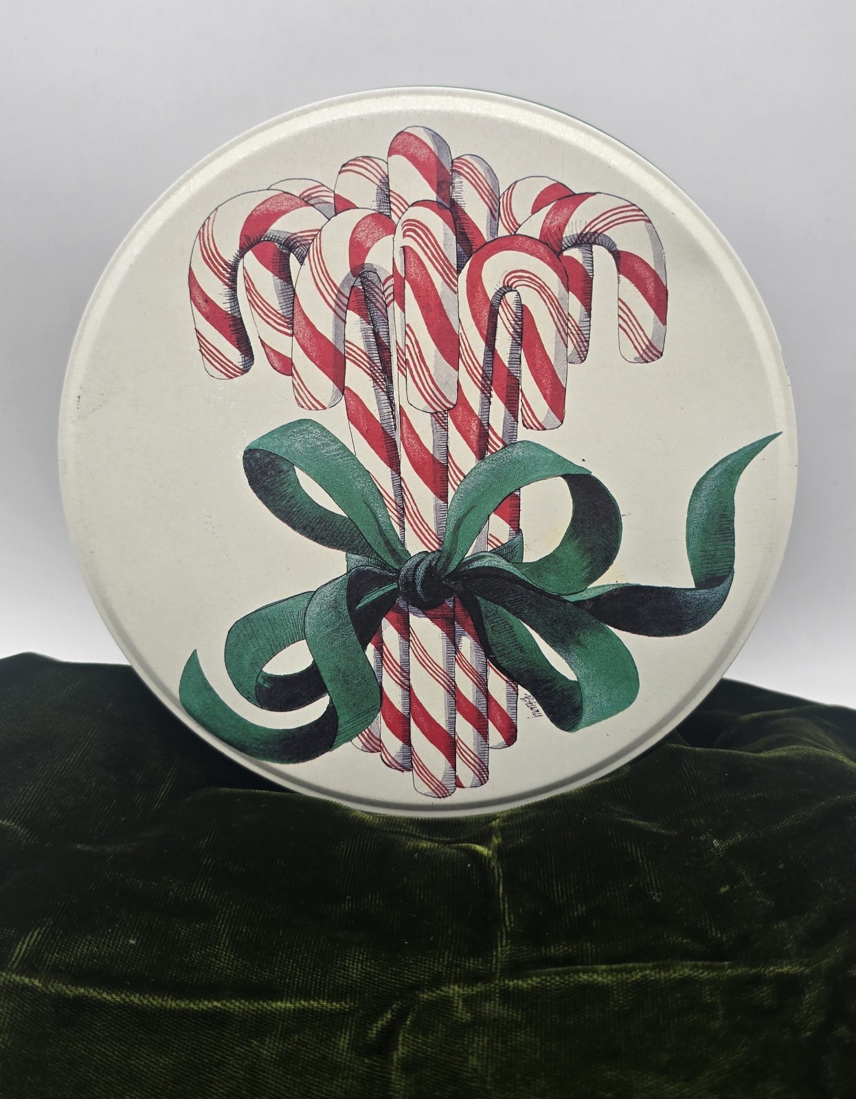 Vintage Potpourri Press Candy Cane Christmas Tin Ribbon 1993 Jeanne Beury