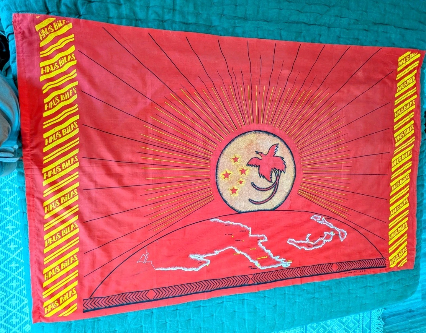Vintage Papua New Guinea HAUS BILAS Handprinted Textile Banner Flag Wall Hanging