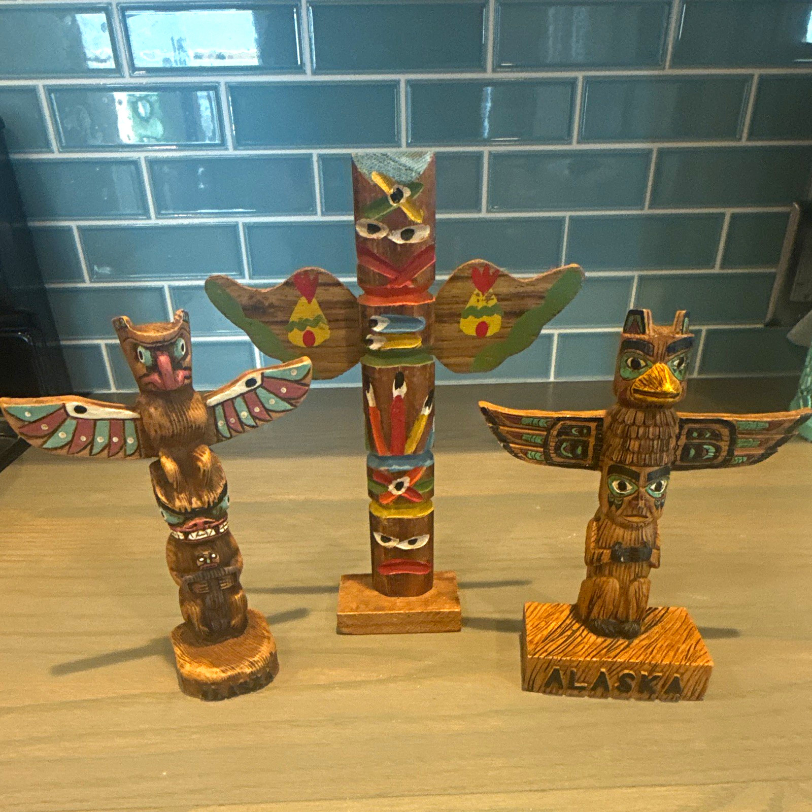 Lot of 3 Wooden Totem Pole Figurines, Carved Hand Painted, Alaska vintage . Lot of 3 Wooden Totem Pole Figurines, Carved Hand Painted, Alaska vintage .