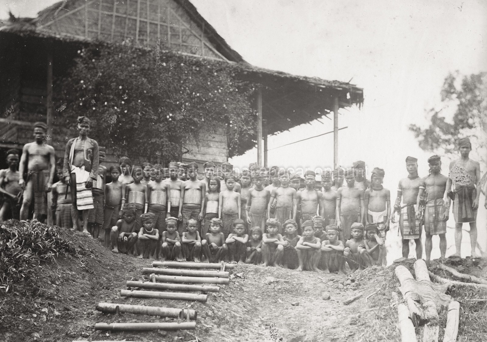 Borneo Dayak Tribal Group Indonesia Headhunters Village People Vtg. Photo 19thC.