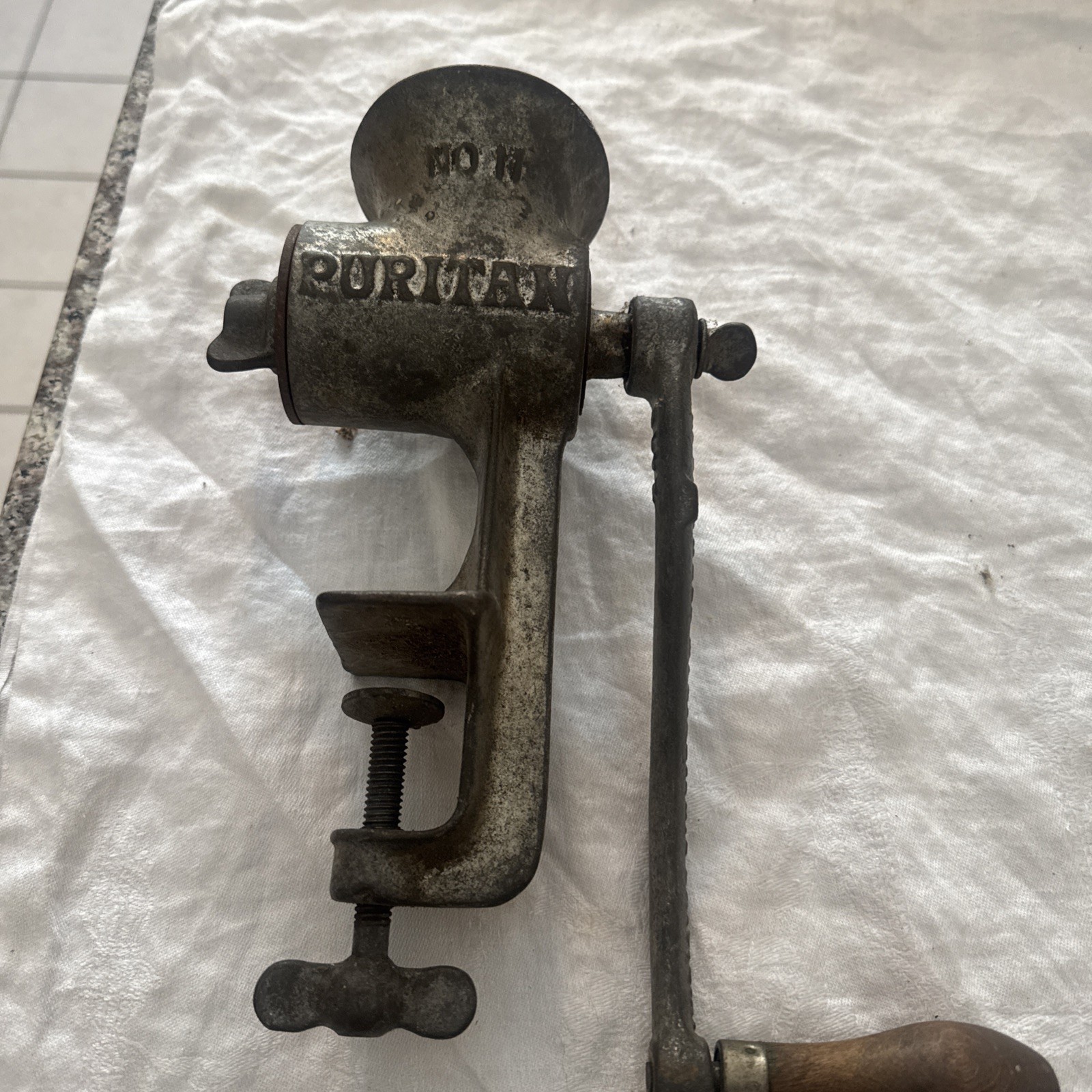 Vintage Griswold’s Erie No. 11 Meat Grinder