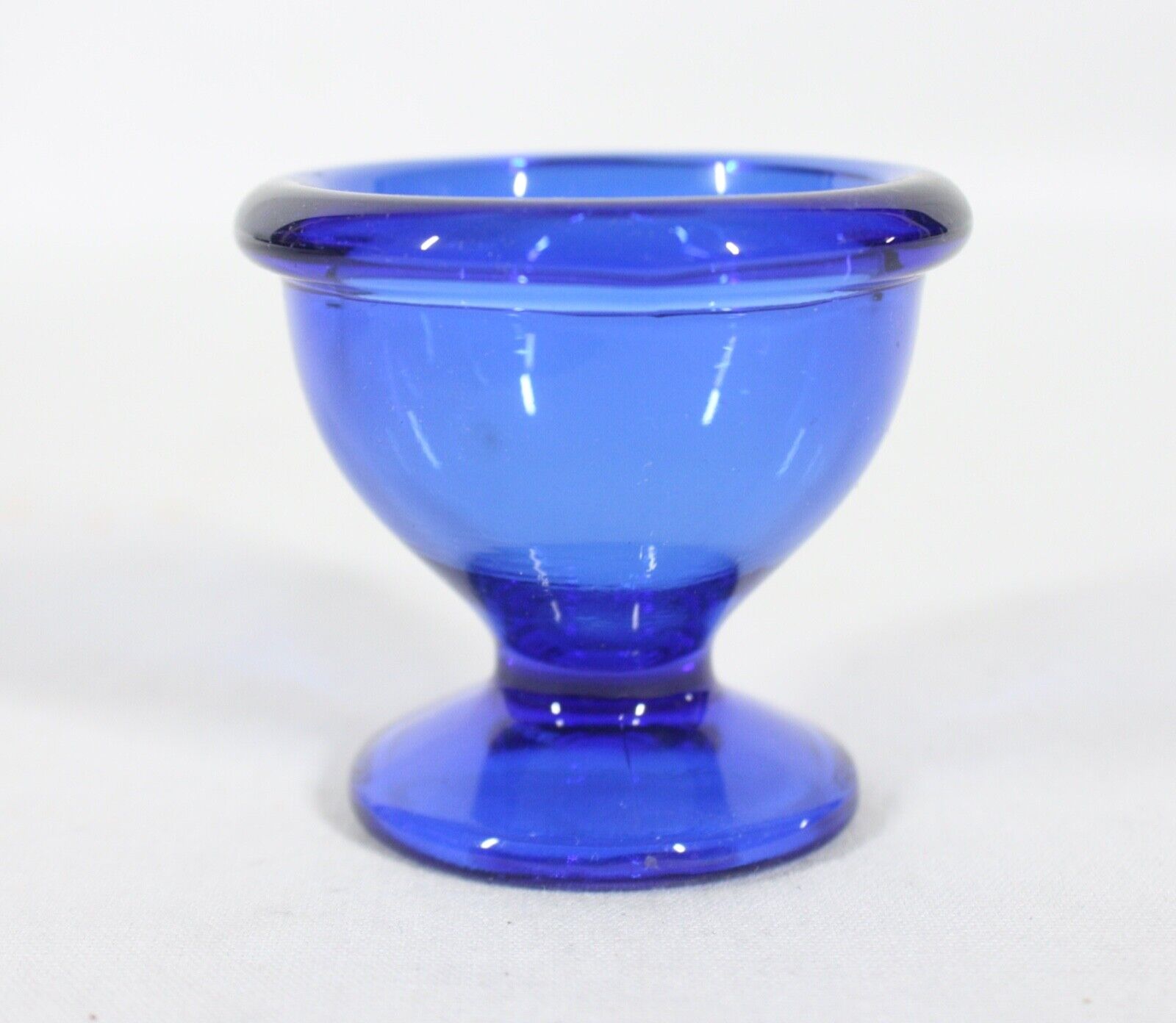 RARE VINTAGE COBALT BLUE GLASS EGG CUP  2\