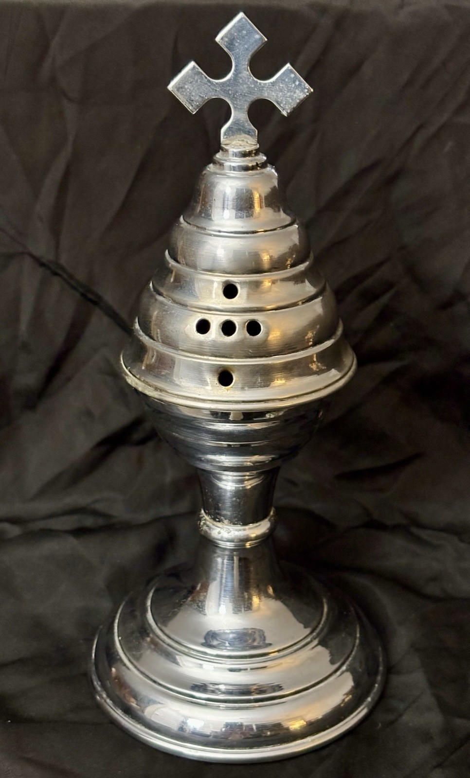 Vintage Orthodox Brass Hand Censer Lidded Incense Burner Vintage Orthodox Brass Hand Censer Lidded Incense Burner